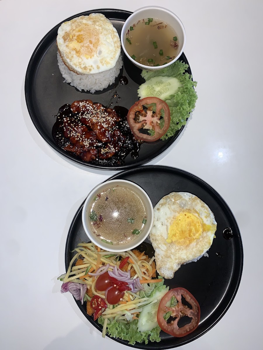 Jentayu Muadzam Kopitiam & Grill - Photo 3