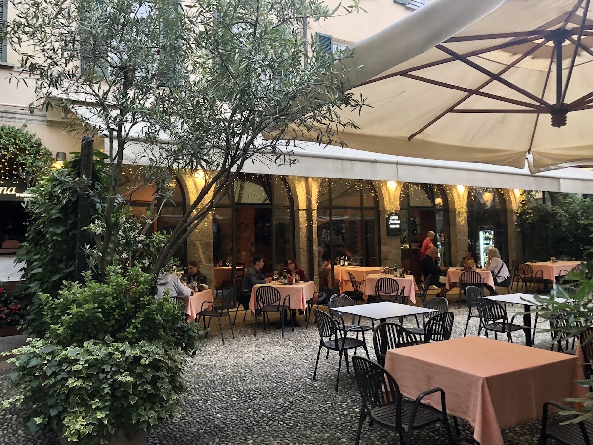 Trattoria Corte Fiorina - Photo 3