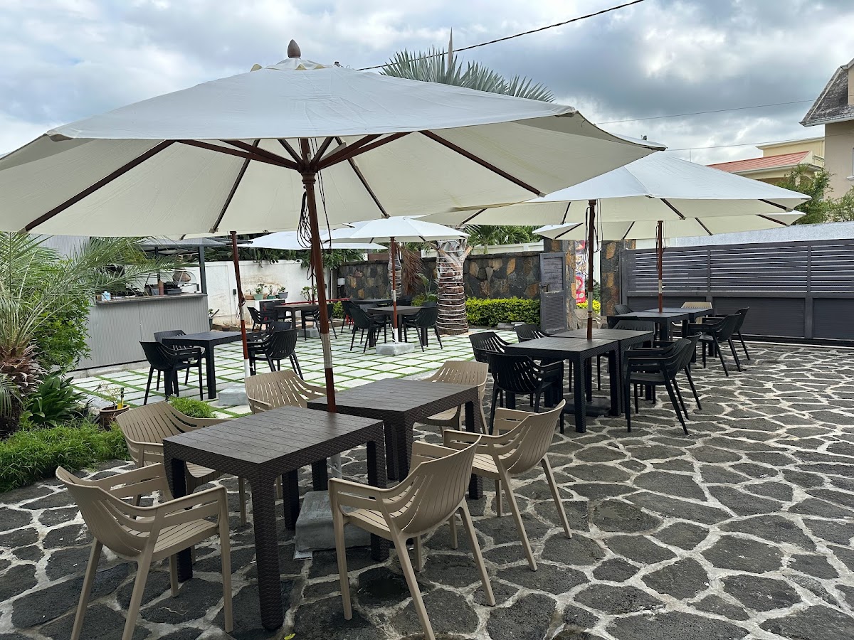 Chez Meung