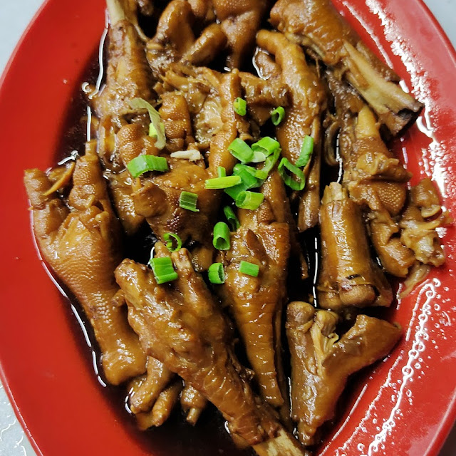 Braised Chicken Feet
