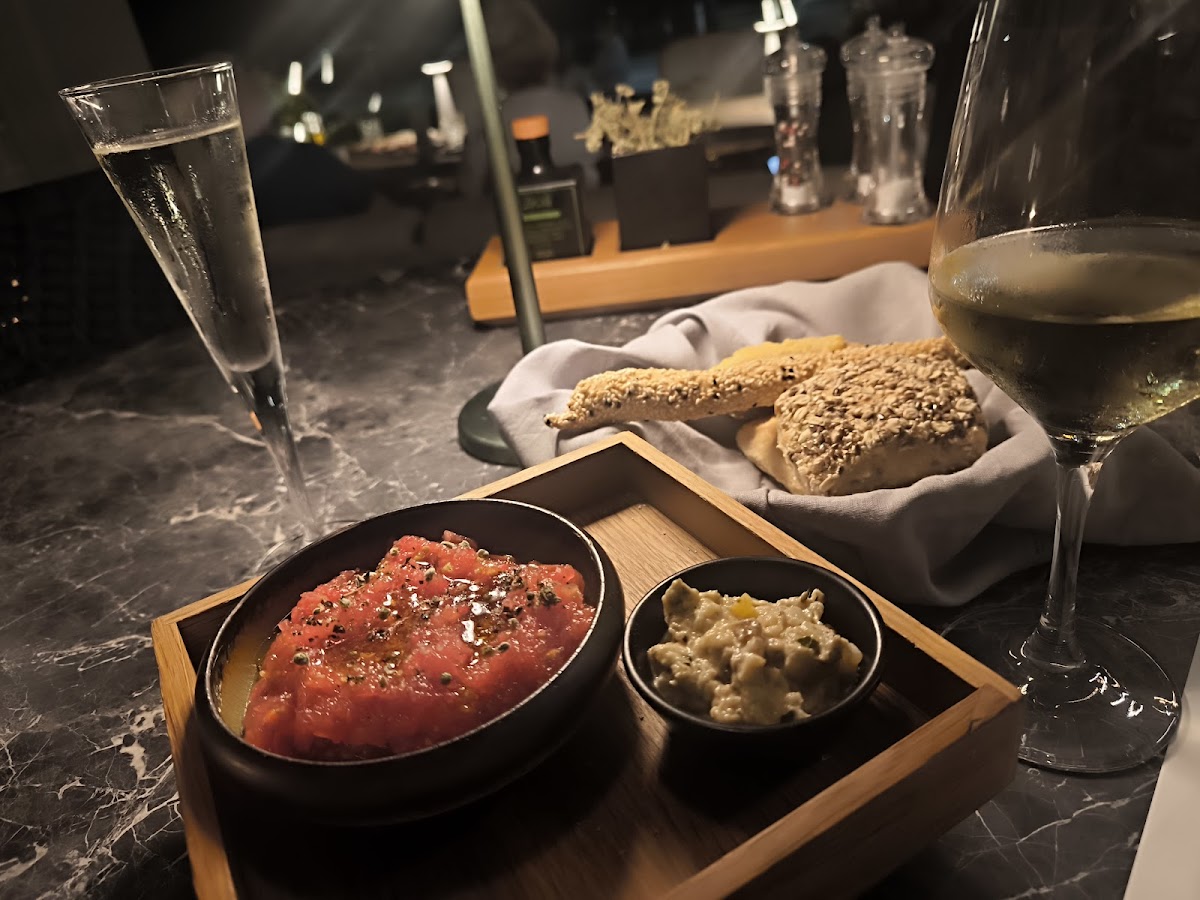 Magma Restaurant - Photo 5