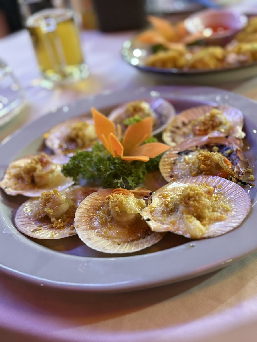 White Sails Fresh Sea Food - Photo 7
