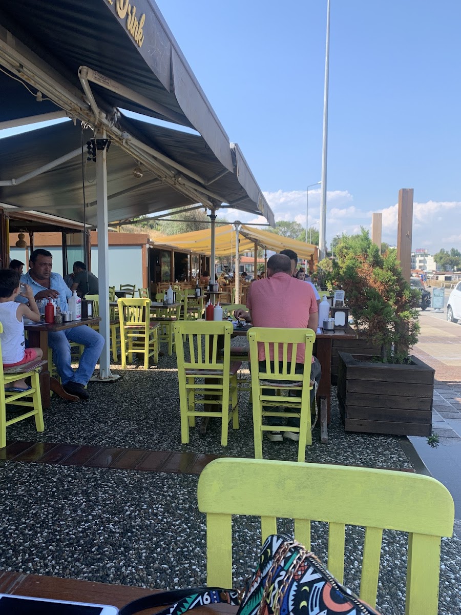 Limon Cafe - Photo 3