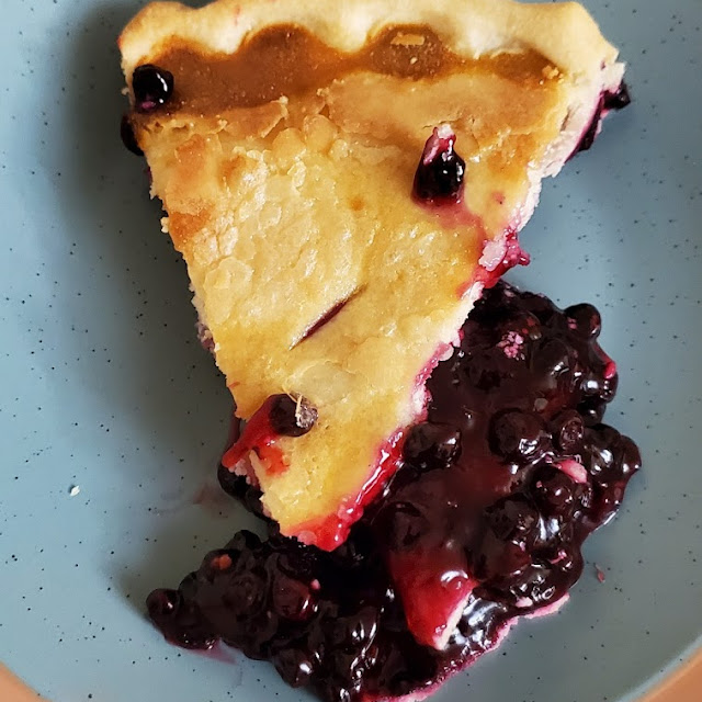 Huckleberry Pie