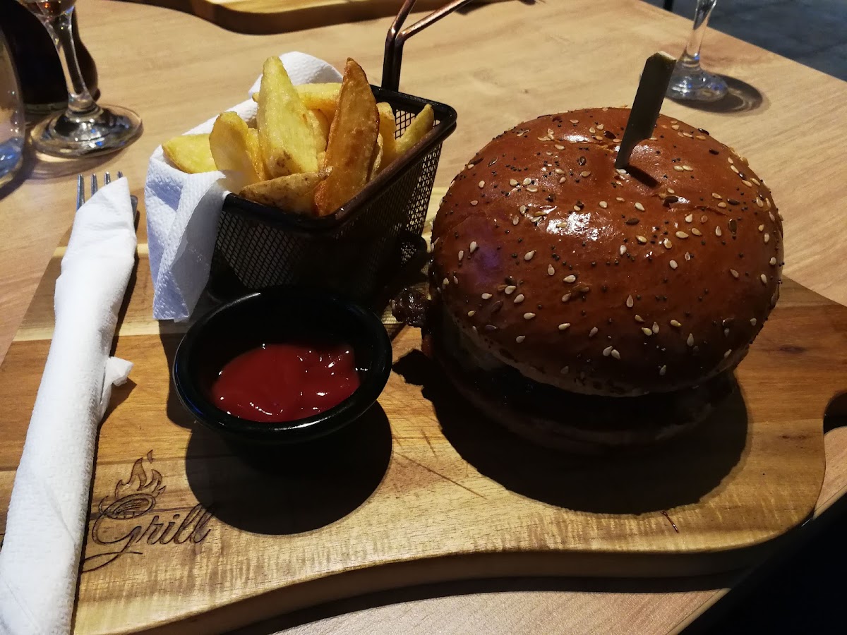 Hrga Grill - Photo 5