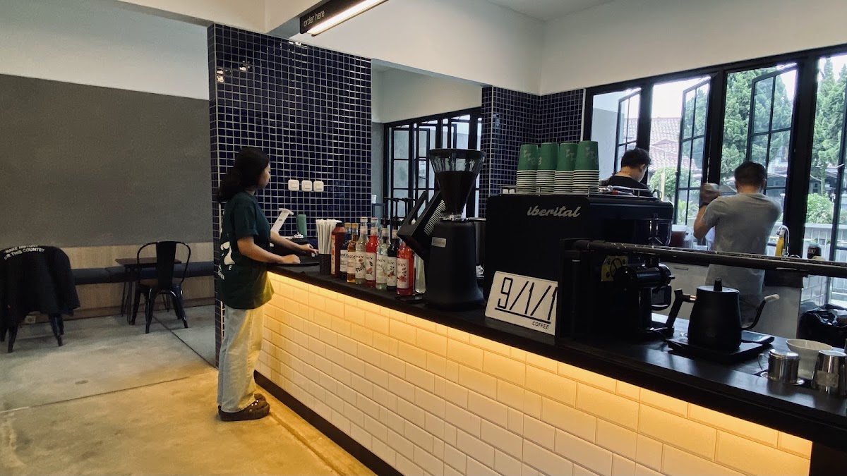 911 Coffee Buah Batu - Photo 6