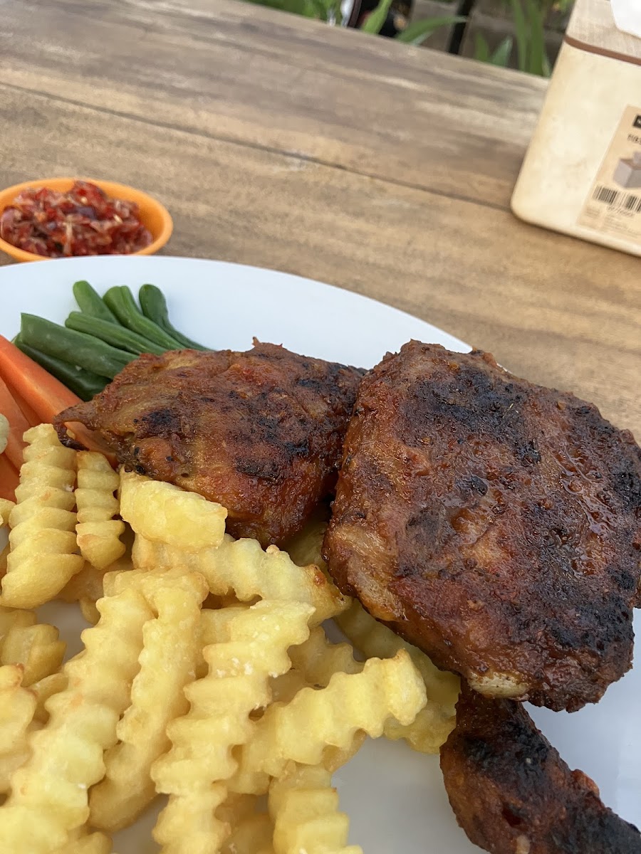 Warung D’Buchu Restaurant - Photo 4