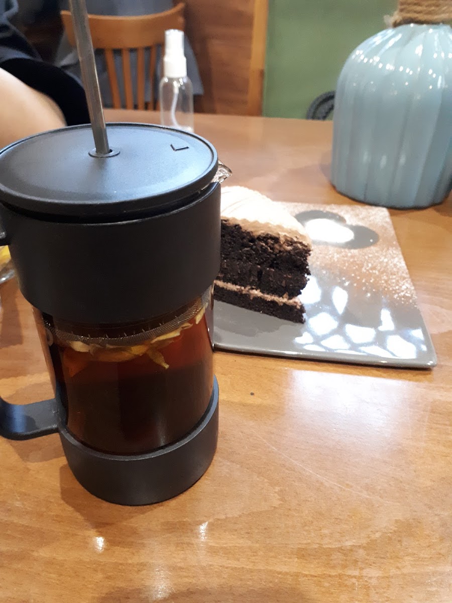 24 Cafe - Photo 5
