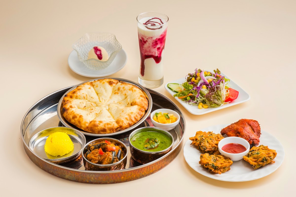 Ichigo Riverside - Indian Restaurant - Photo 2