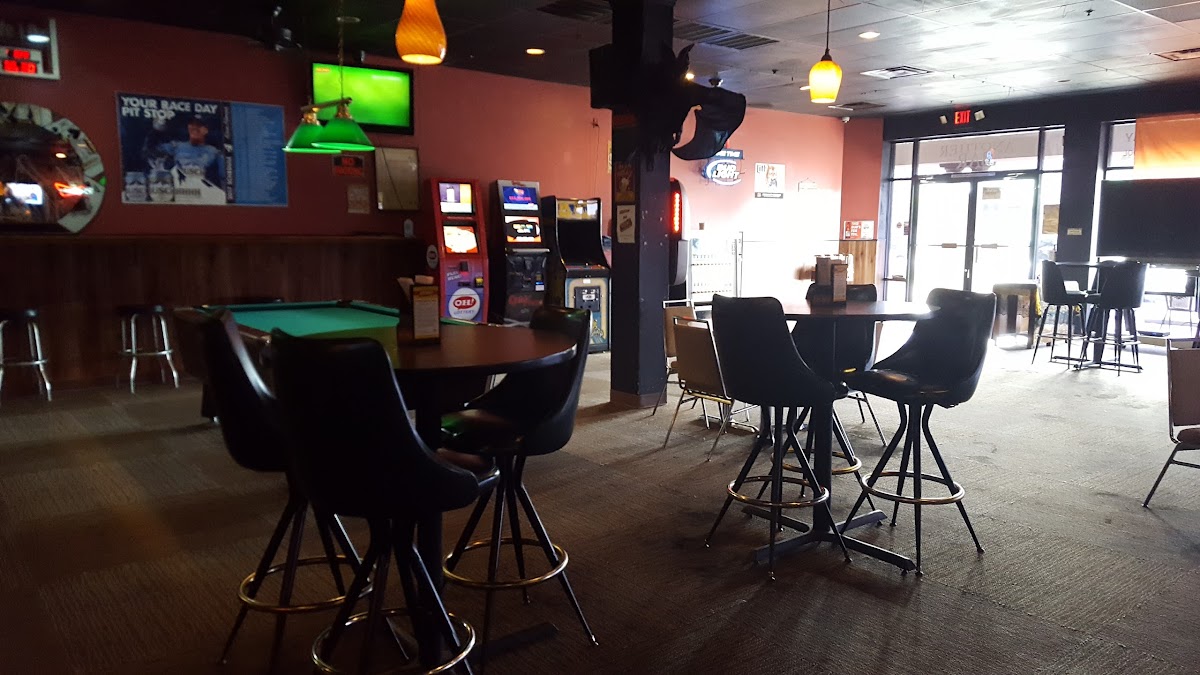 Another Bar & Grill - Photo 2