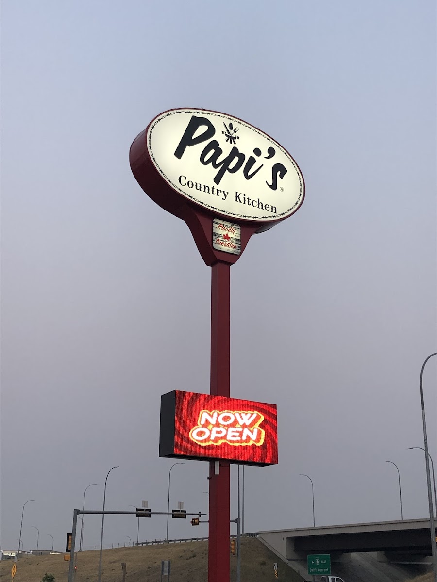 Papi's Country Kitchen - Photo 6