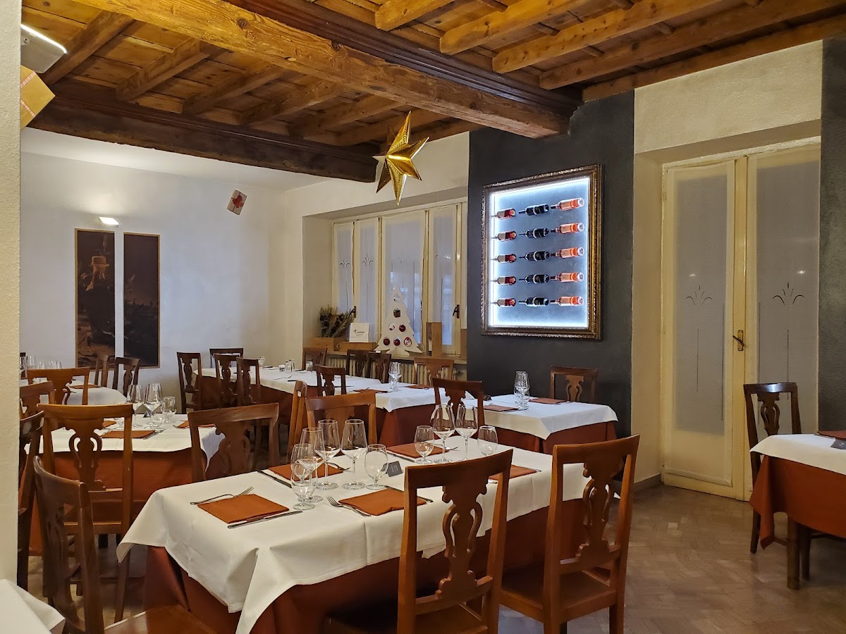 Vecchia Angera