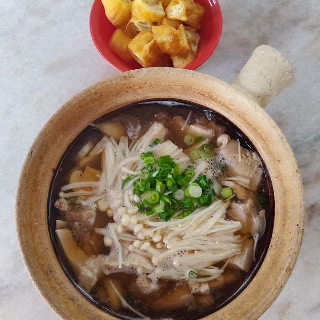 Bak Kut Teh and You Cha Kueh