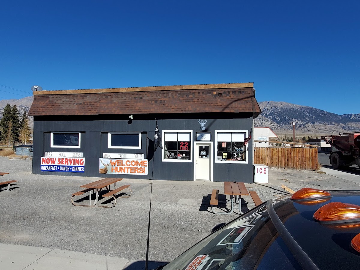 L7 Grill & Taphouse - Photo 3