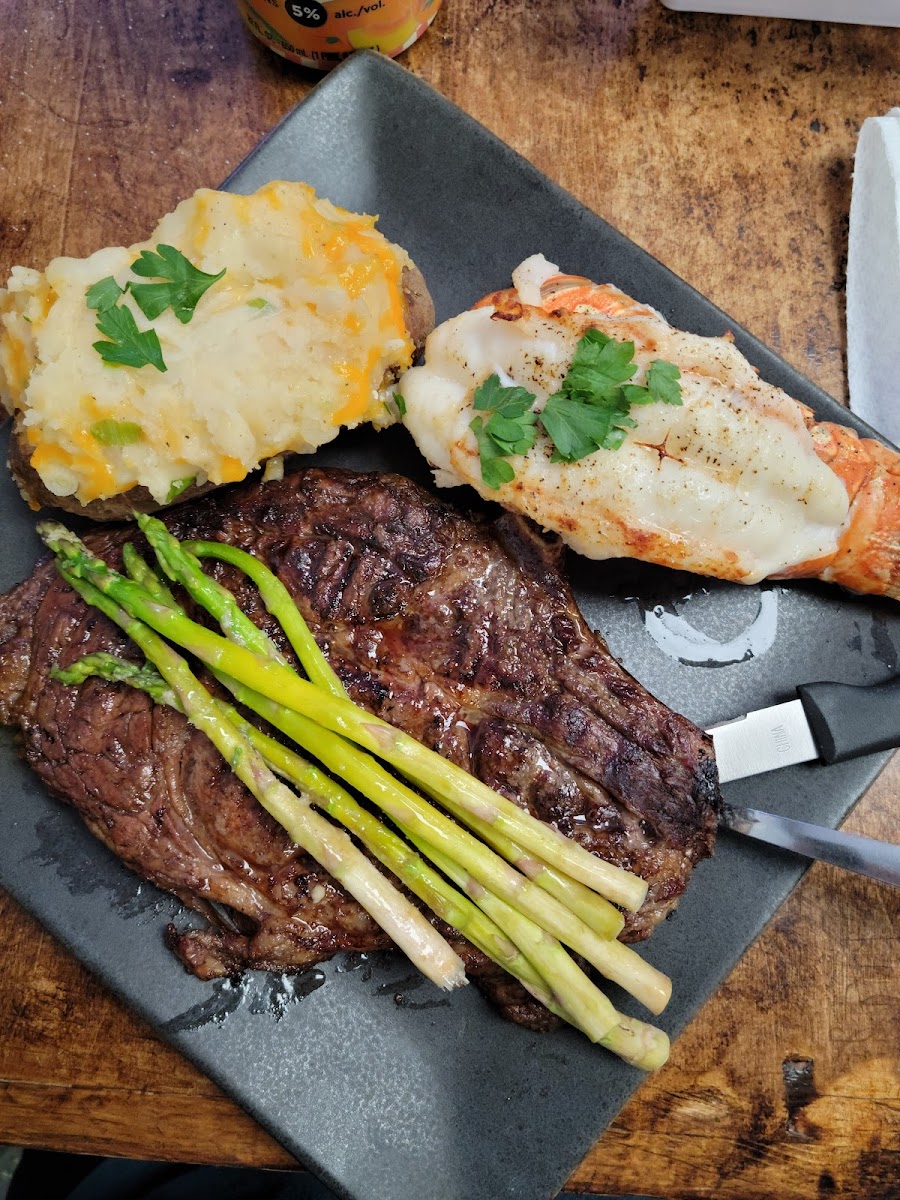 L7 Grill & Taphouse - Photo 4