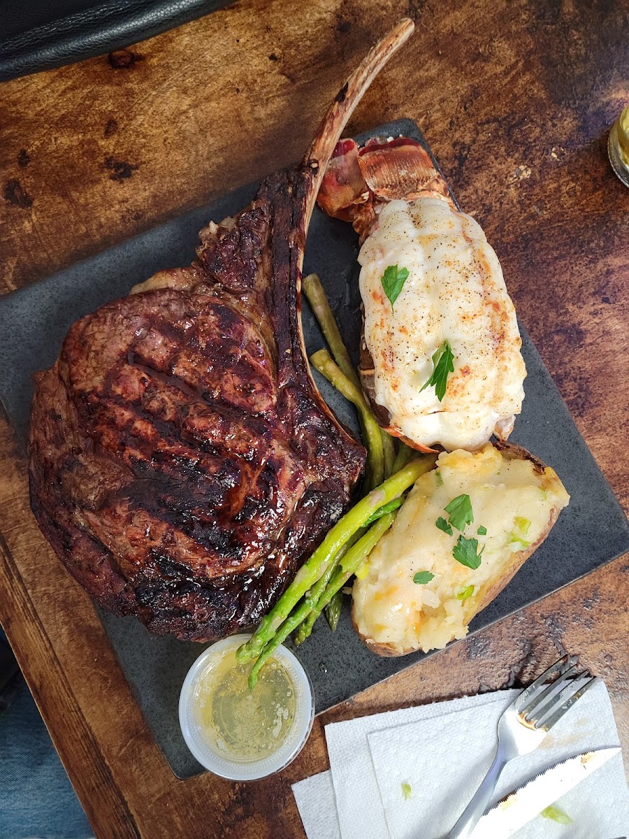 L7 Grill & Taphouse - Photo 6