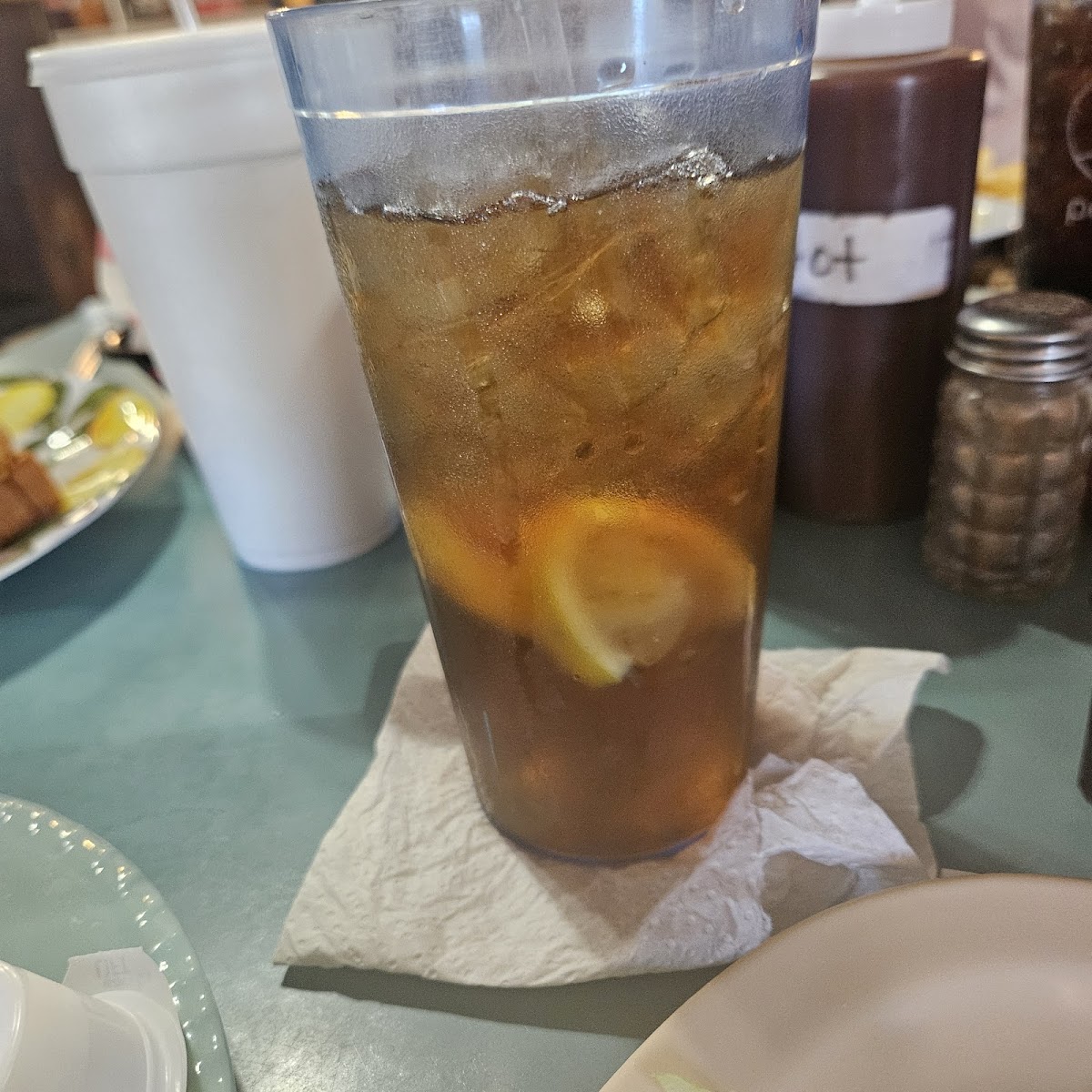 Smoke House Restaurant - Photo 4