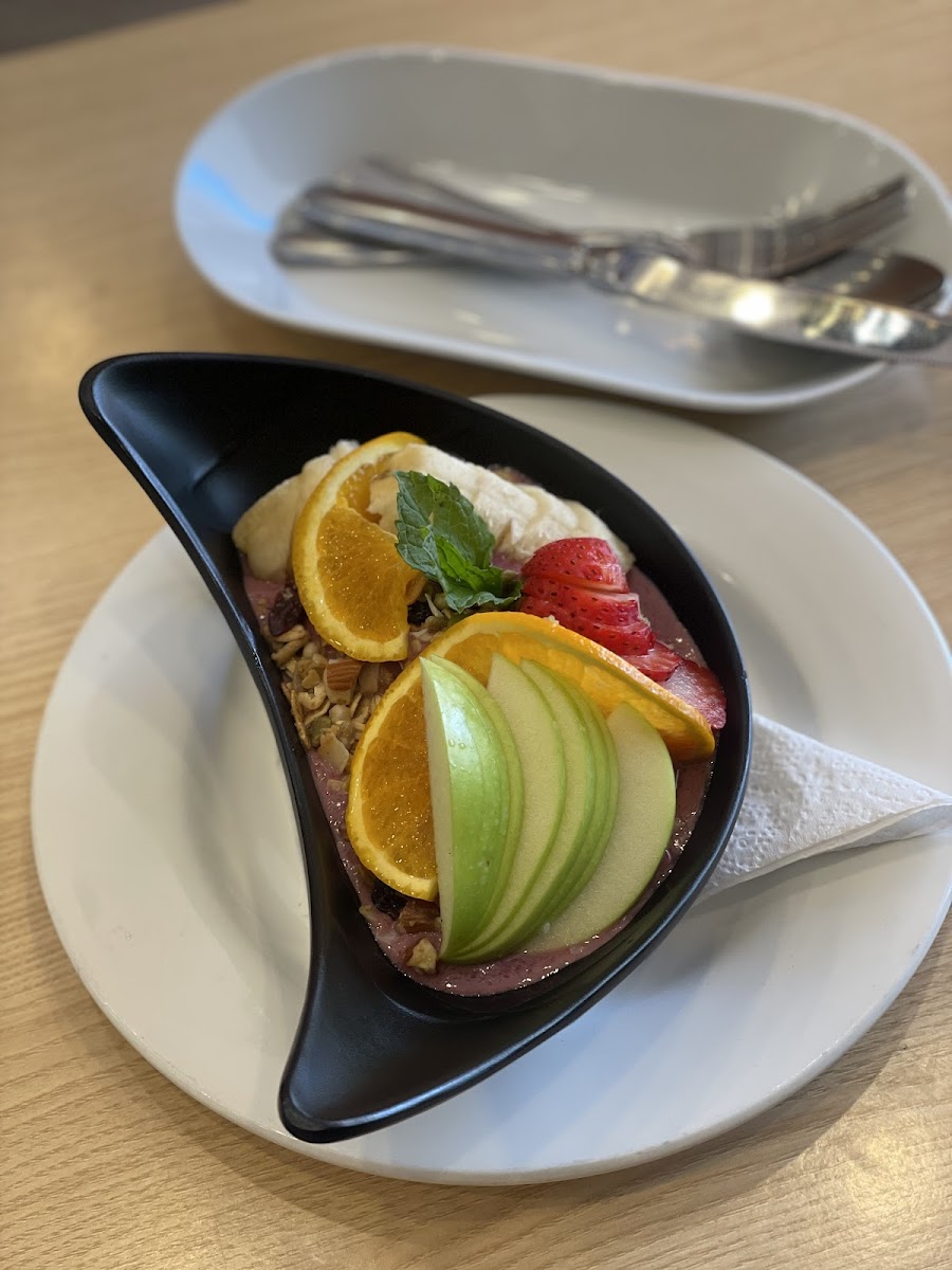 Hideout Signature Cafe and Restaurant - Photo 4