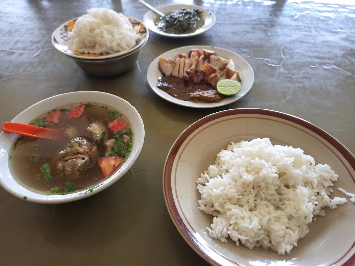 Sihombing 2 Restaurant - Photo 2