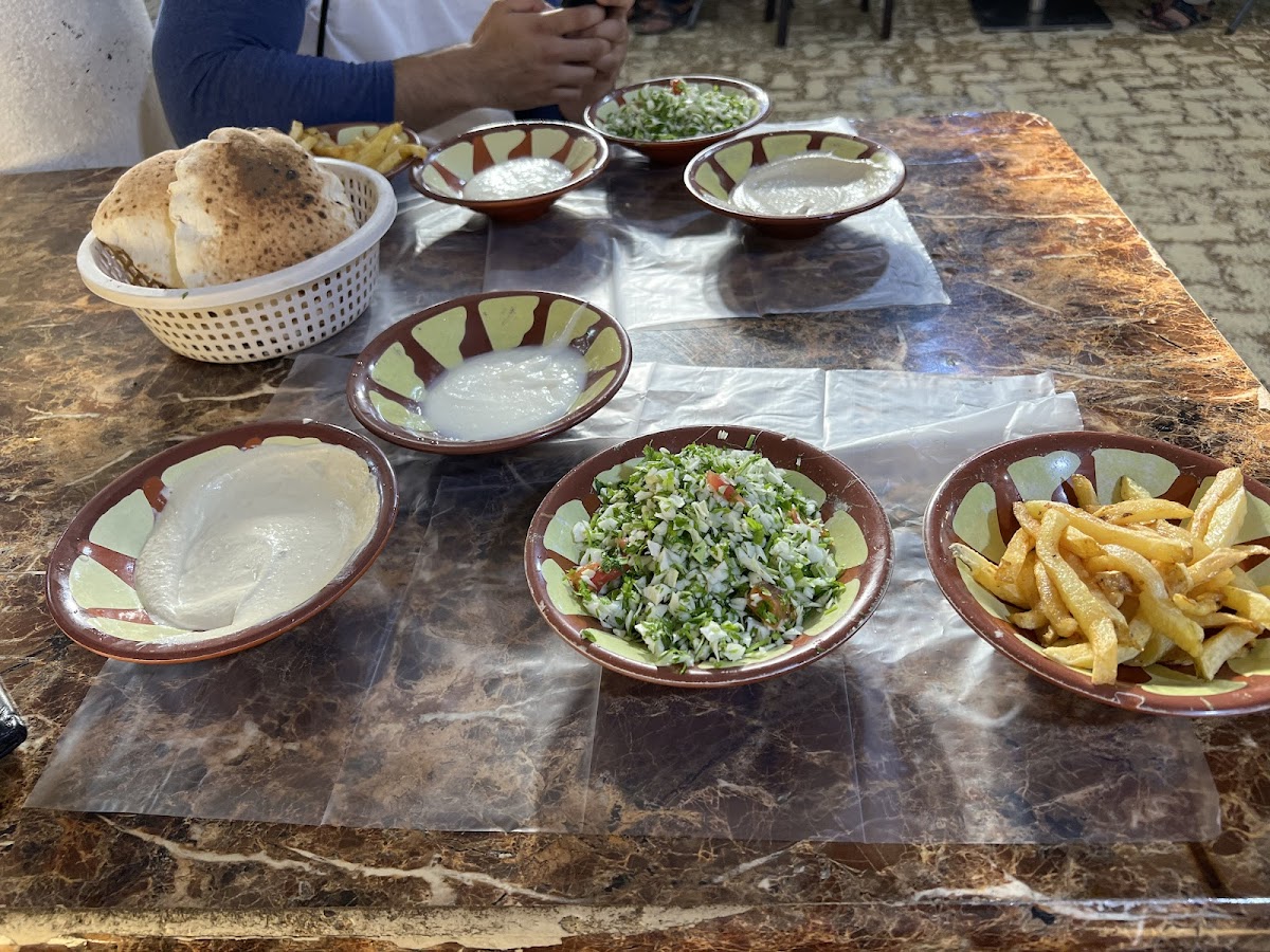 Al Sab'e Al Ja'aee - Photo 4