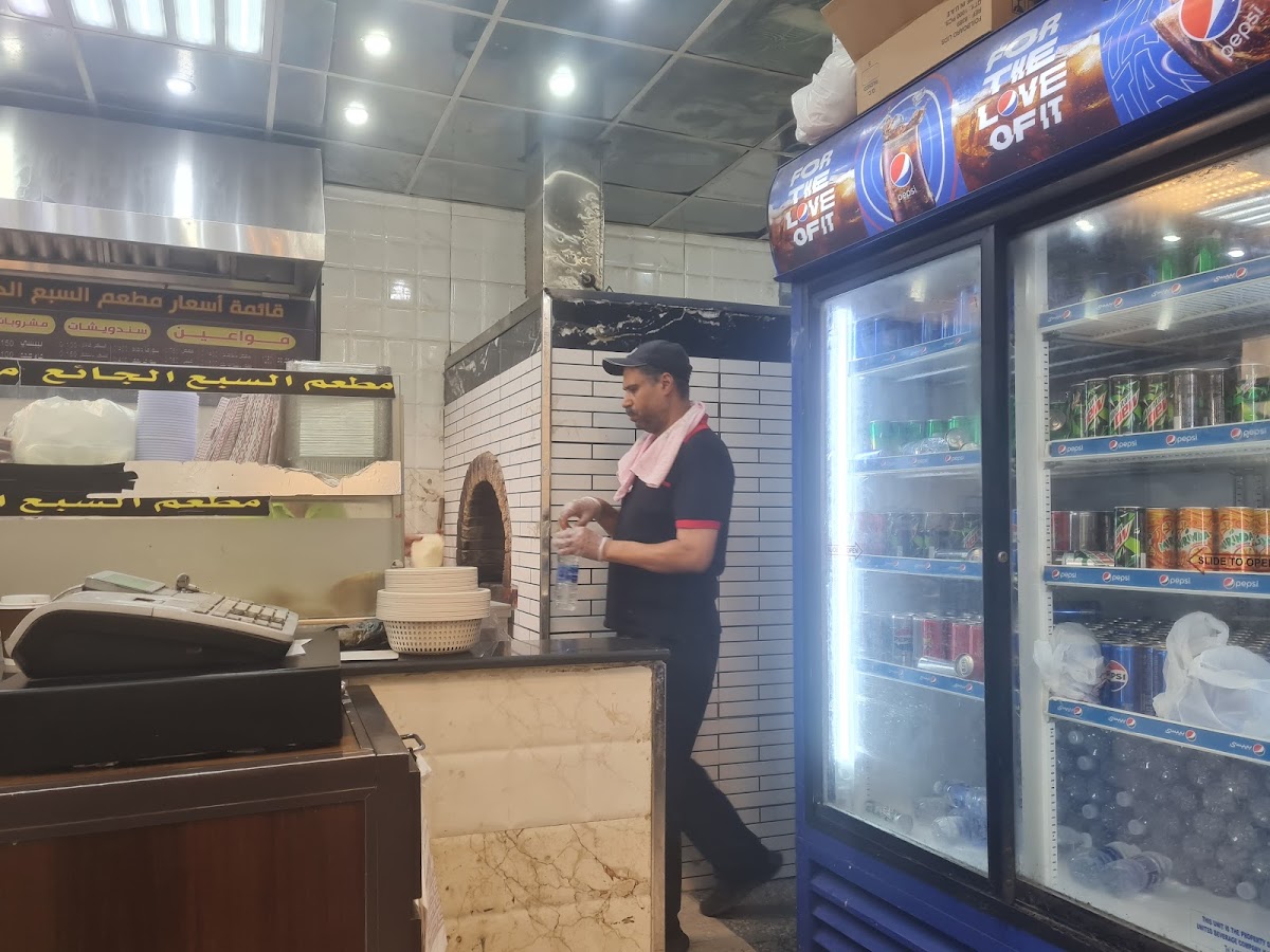 Al Sab'e Al Ja'aee - Photo 8