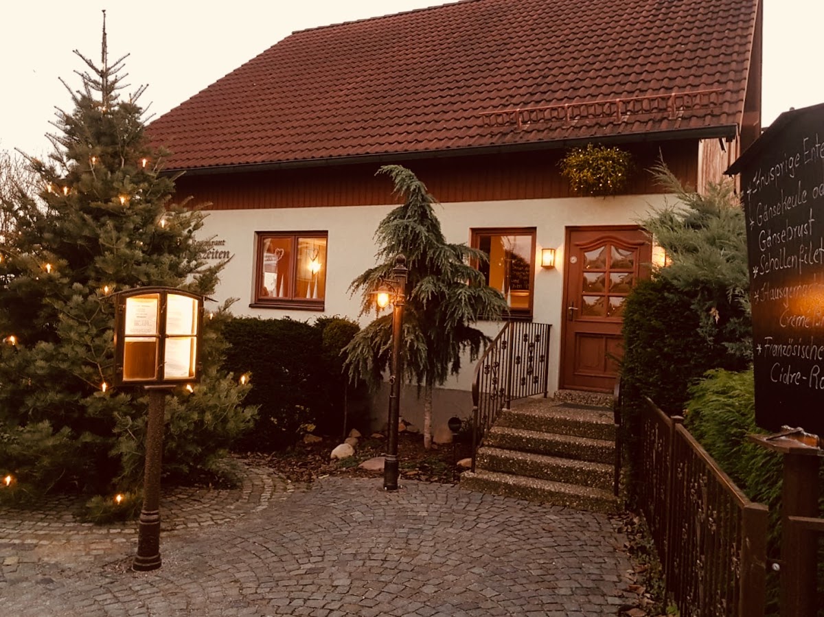 Restaurant 4 Jahreszeiten - Photo 2