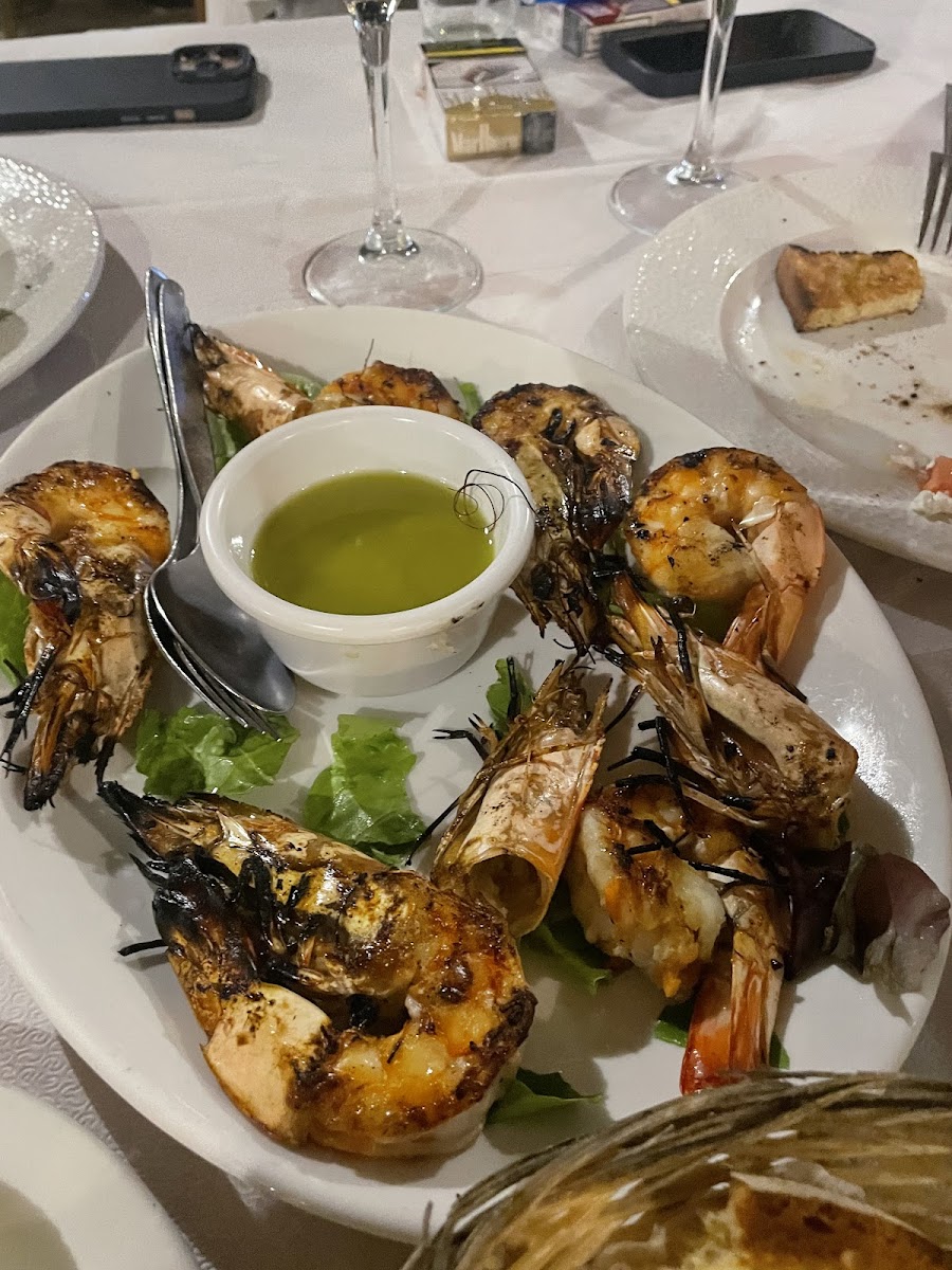 Glaros fish tavern - Photo 2