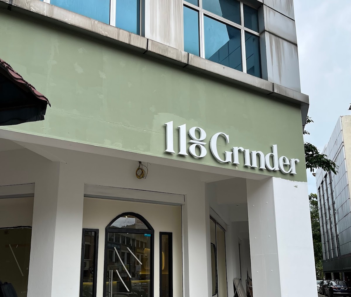 118 Grinder