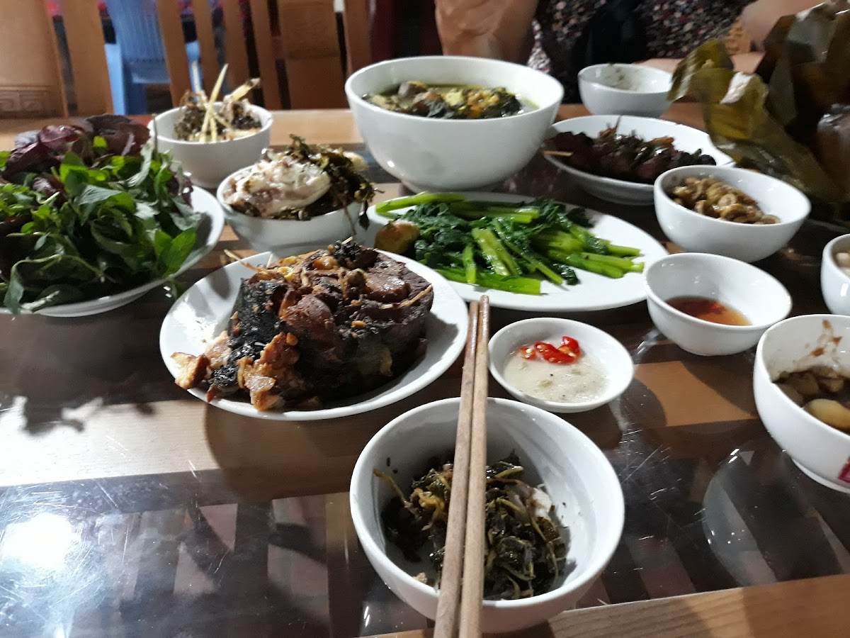 Nhà Hàng Hoa Thủy - Photo 9