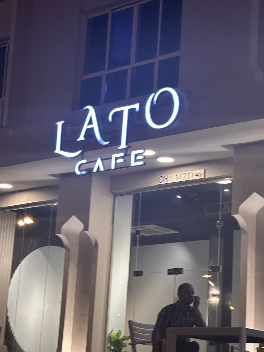 LATO CAFE