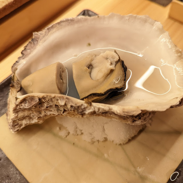 蒸しカキ