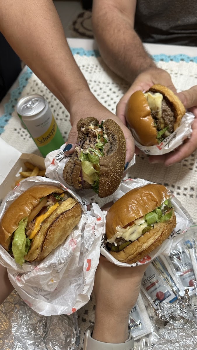 Sensei Burger - Photo 9