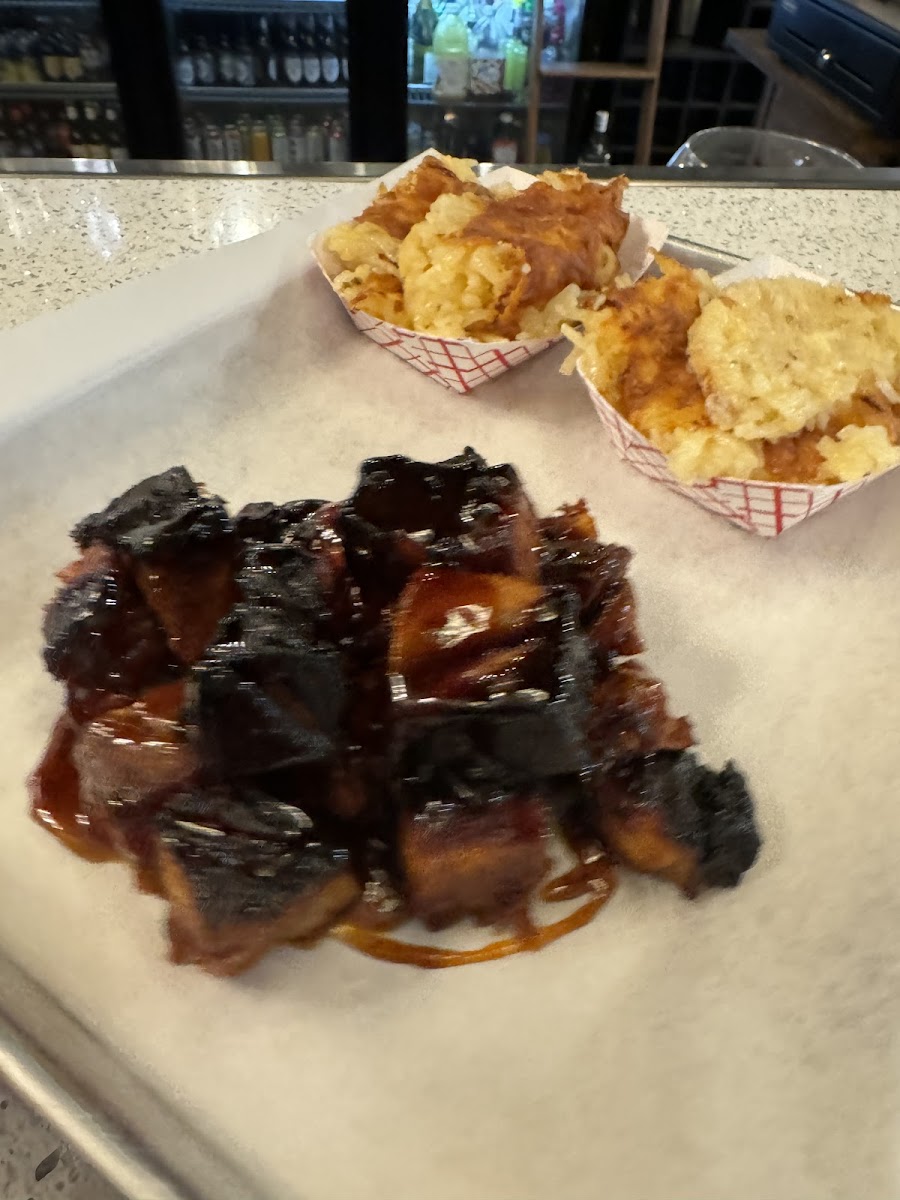Fat Jimmy's Smokehouse and Spirits - Photo 5