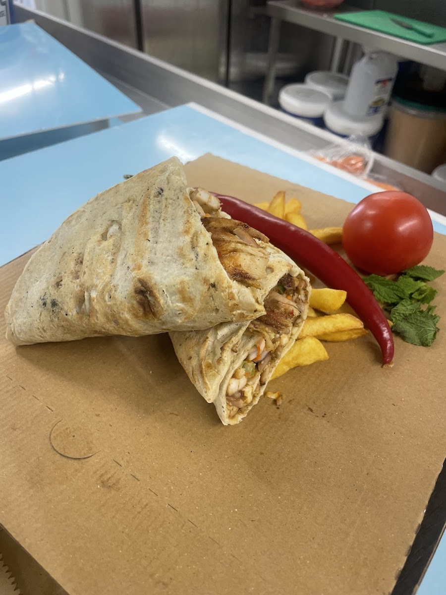 Shawarma Village - Photo 3