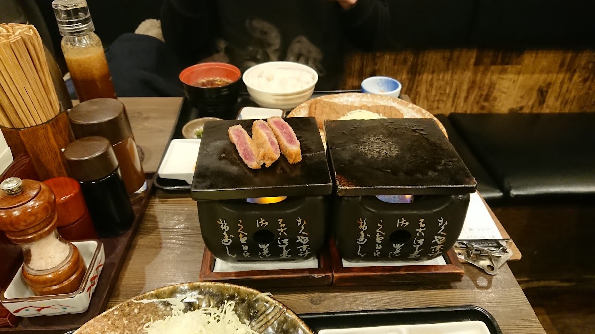 Gyukatsu Motomura (Ikebukuro Branch) - Photo 9