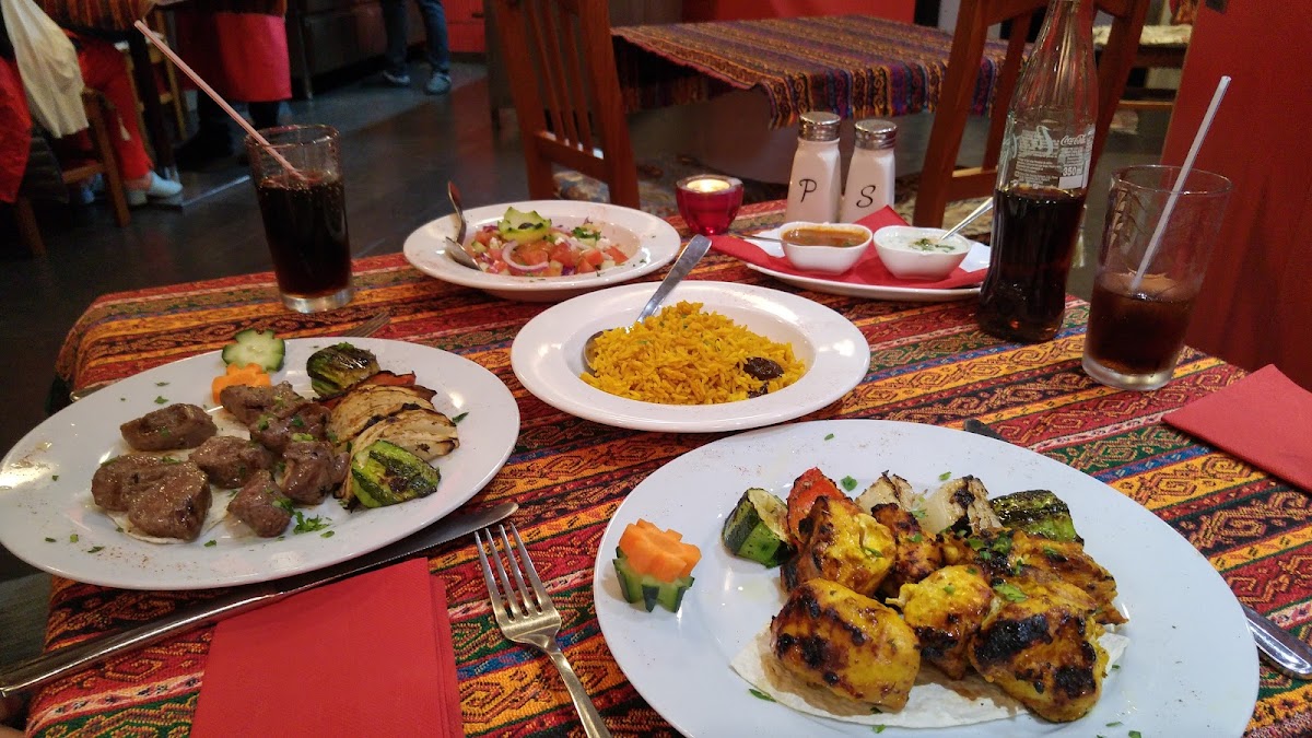 Mezze Grill - Photo 5