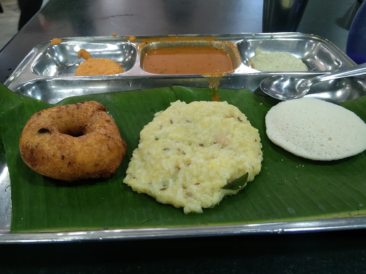 Murudis Lunch Home - Photo 1