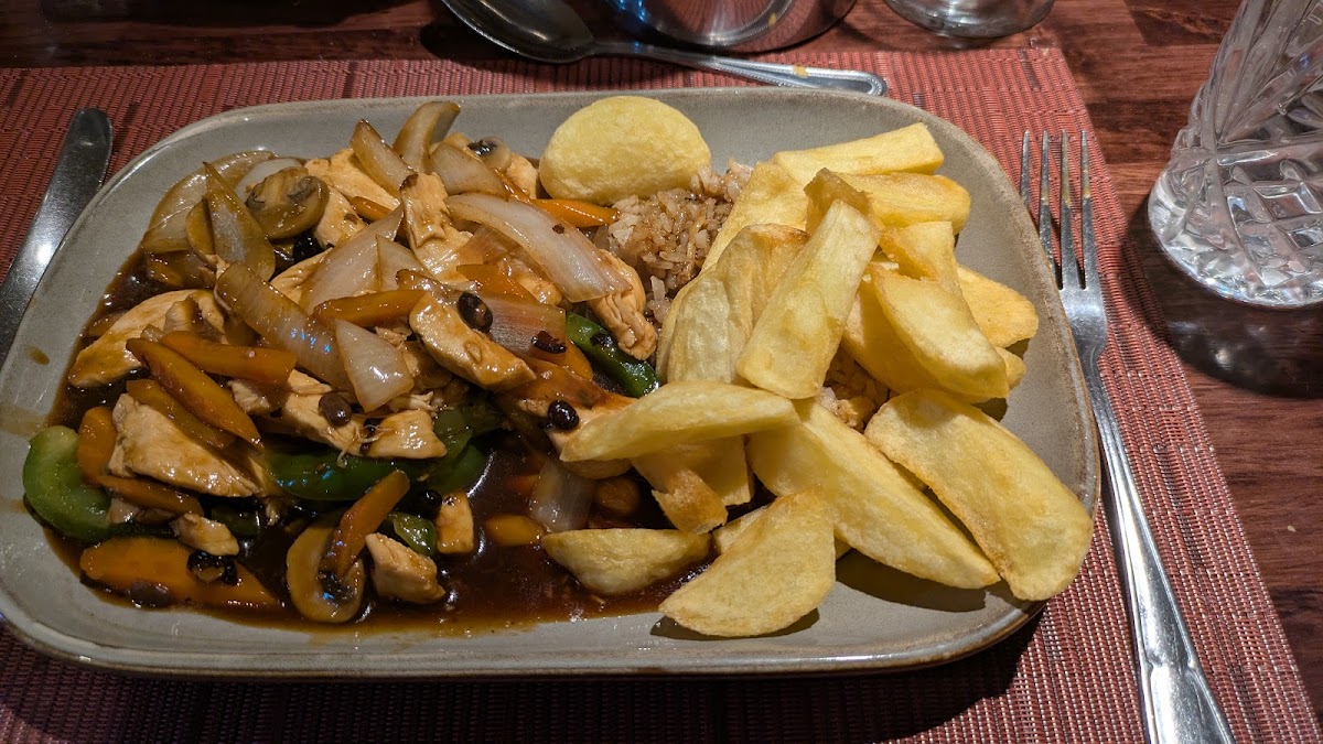 Pearls Chinese Restaurant - Photo 2