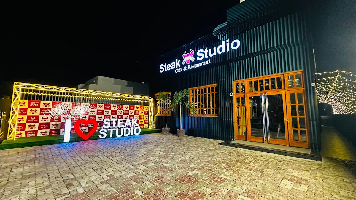 Steak Studio Canal Branch
