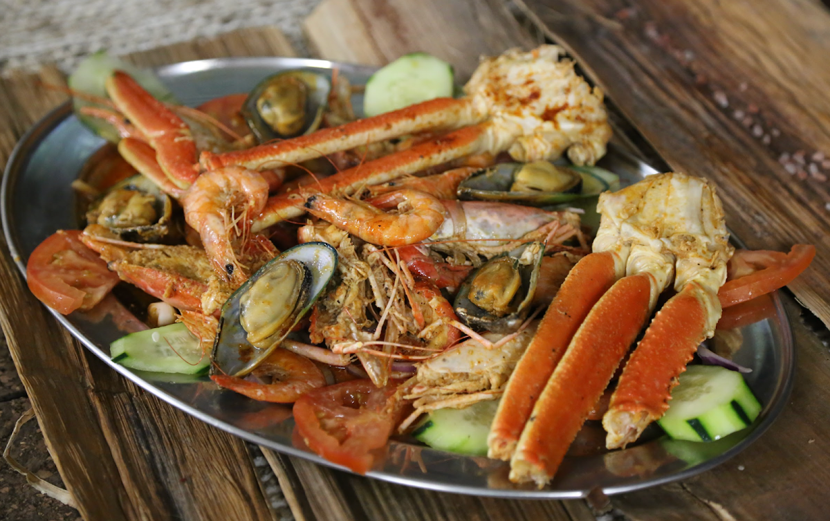 El Barco Bar and Grill - Photo 1