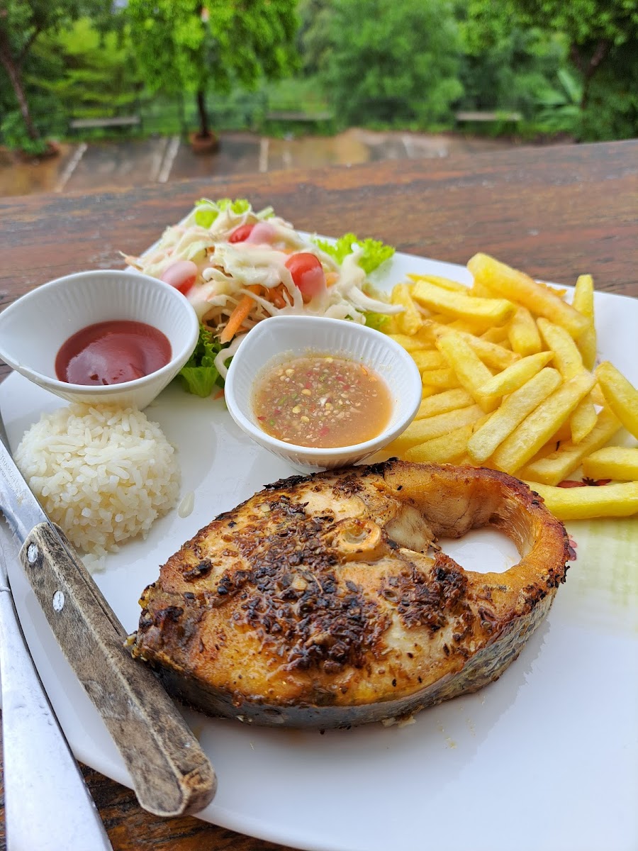 Good Mountain Cafe - Photo 6