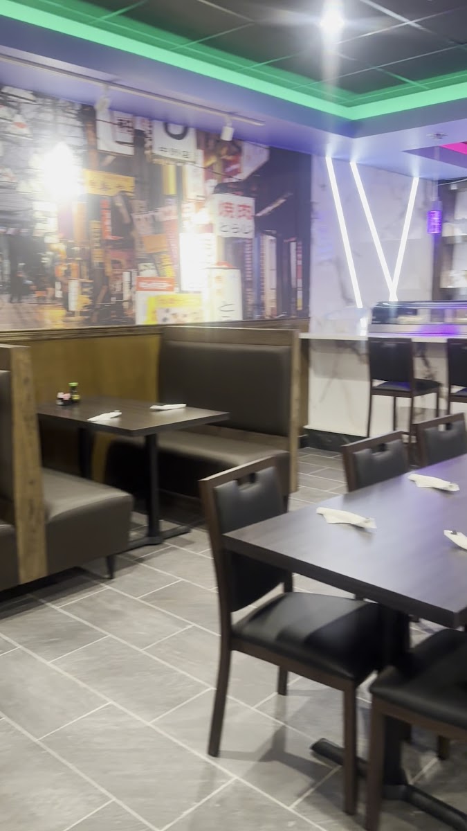 Sumo Sushi Hibachi Thai - Photo 1