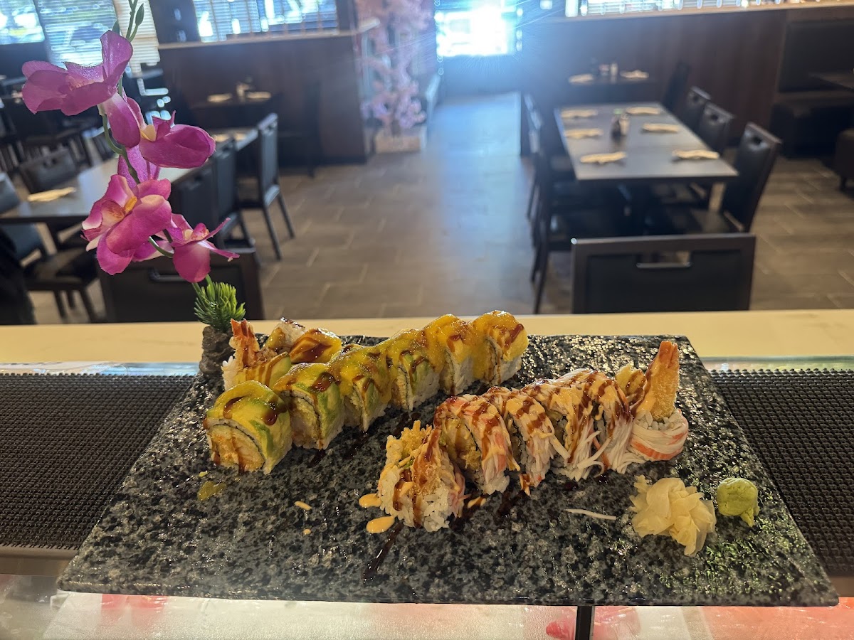 Sumo Sushi Hibachi Thai - Photo 3
