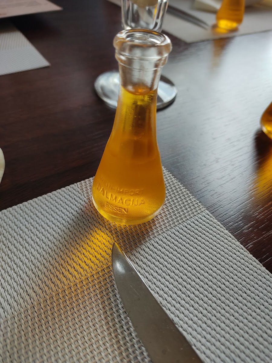 Restaurant 'Dubrovnik' in Leezen - Photo 6