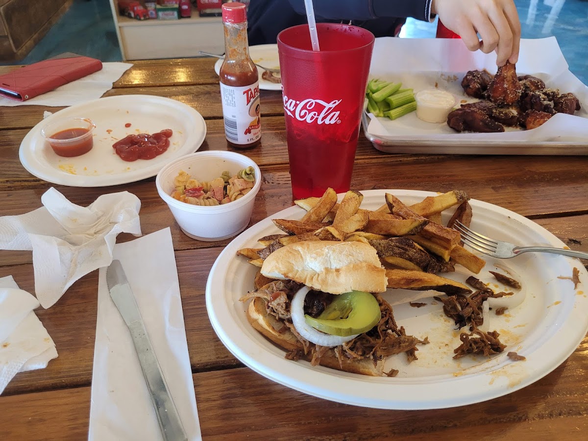 Anchor Smokehouse - Photo 9