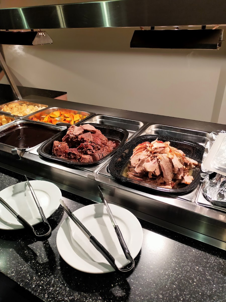 Garden Restaurant Buffet - Photo 6