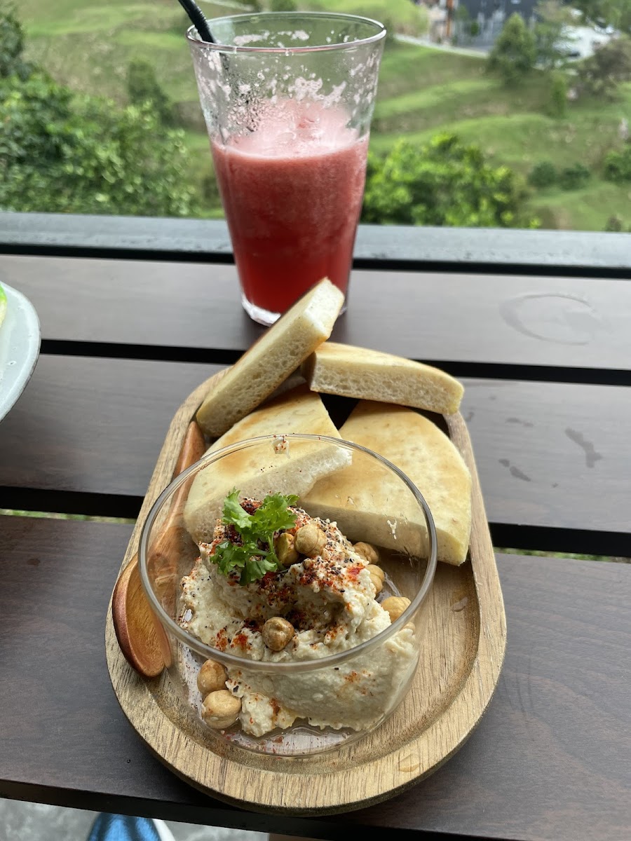 Kefi Farm Cafe - Photo 8