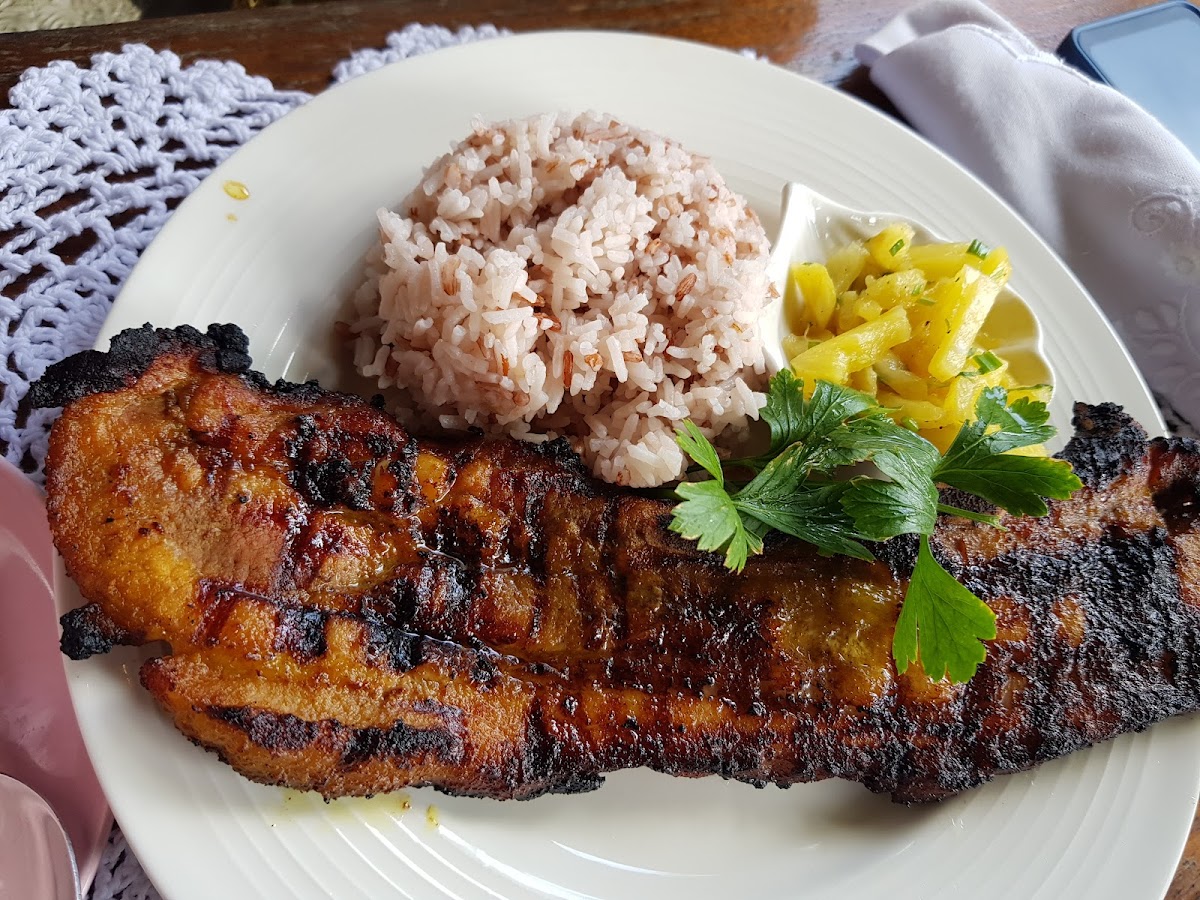 Marcia Adams' Restaurant - Photo 9