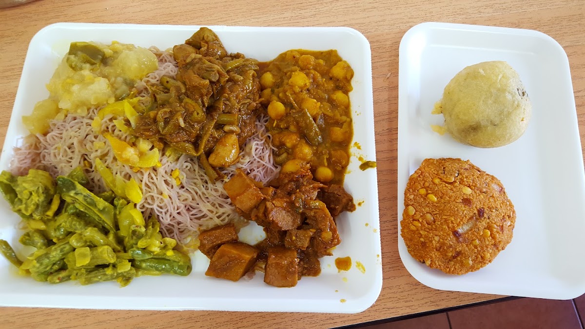 Abie's Take Away - Photo 6