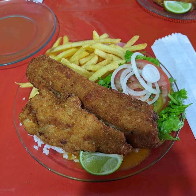 Filé de Peixe Com Pirão